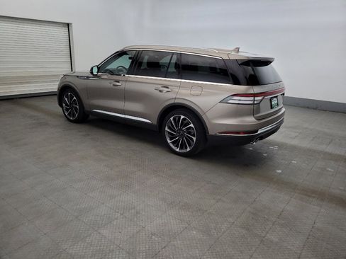 Used 2020 Lincoln Aviator Reserve w/ Equipment Group 202A AWD/4WD image 3