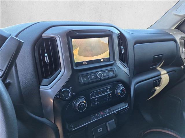 Used 2020 Chevrolet Silverado 1500 Custom w/ Custom Value Package AWD/4WD image 14