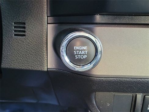 Used 2023 Toyota Tacoma TRD Sport image 11