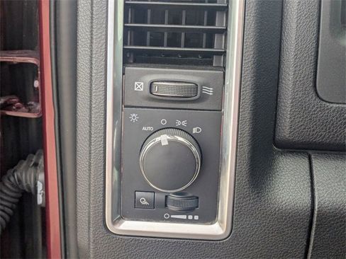 Used 2024 RAM 1500 Classic SLT image 14