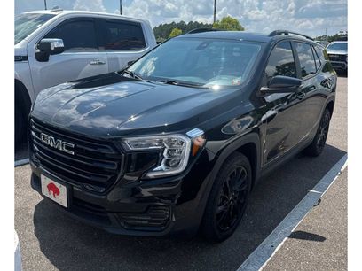 Used 2023 GMC Terrain SLE w/ Driver Convenience Package