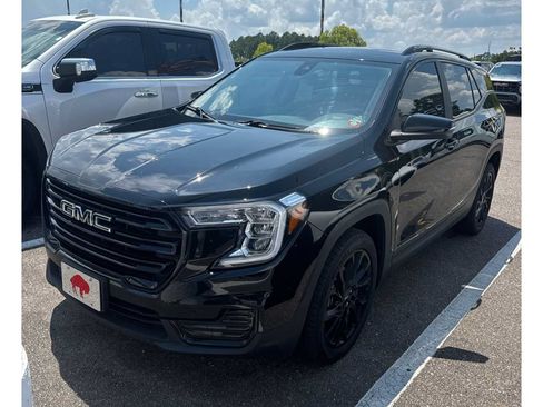 Used 2023 GMC Terrain SLE w/ Driver Convenience Package AWD/4WD image 1