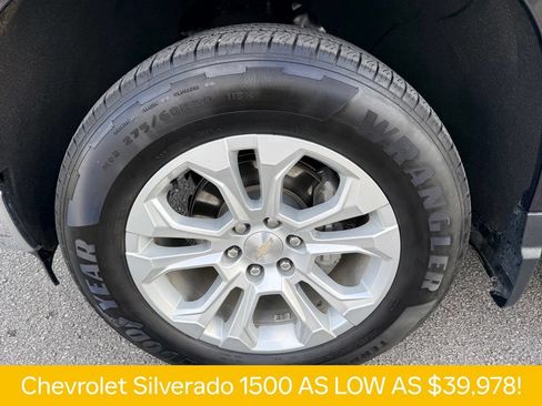 Used 2023 Chevrolet Silverado 1500 LTZ AWD/4WD image 31