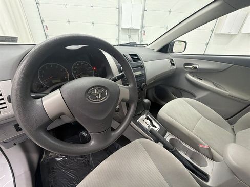 Used 2010 Toyota Corolla FWD image 10
