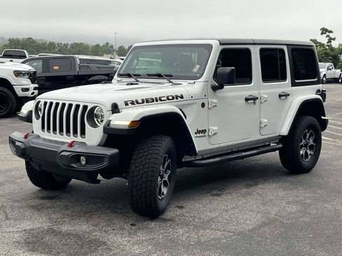Used 2022 Jeep Wrangler Unlimited Rubicon w/ LED Lighting Group AWD/4WD image 8