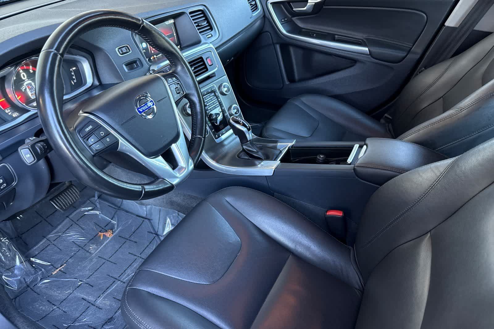 Used 2015 Volvo V60 T5 Premier AWD/4WD image 11