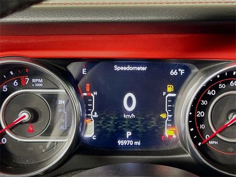 Used 2018 Jeep Wrangler Unlimited Rubicon image 10