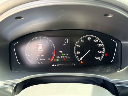 Used 2025 Honda Civic Sport image 19