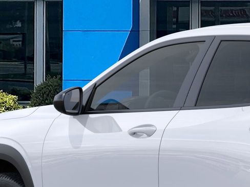 New 2026 Chevrolet Trax RS image 12