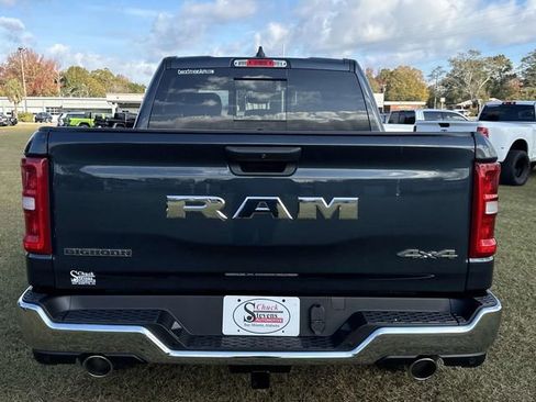 New 2026 RAM 1500 4x4 Crew Cab image 4