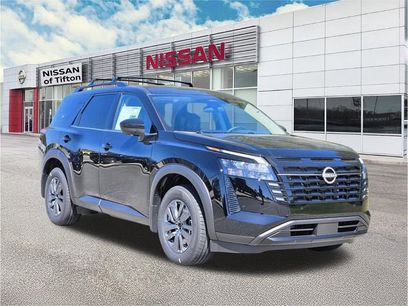 New 2026 Nissan Pathfinder SV w/ Cargo Package
