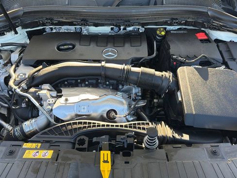 Used 2023 Mercedes-Benz GLA 250 4MATIC image 36
