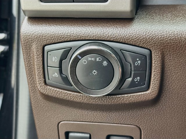 Certified 2020 Ford F150 King Ranch w/ Equipment Group 601A Luxury AWD/4WD image 37