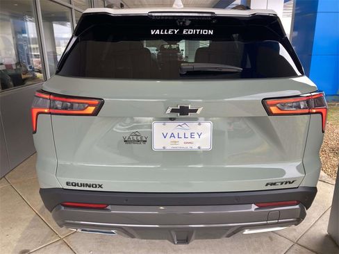 New 2026 Chevrolet Equinox ACTIV image 5
