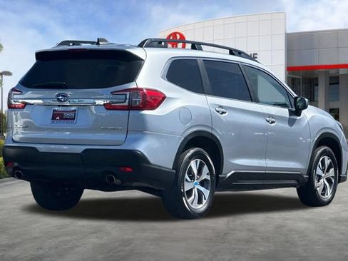 Used 2025 Subaru Ascent Premium AWD/4WD image 4