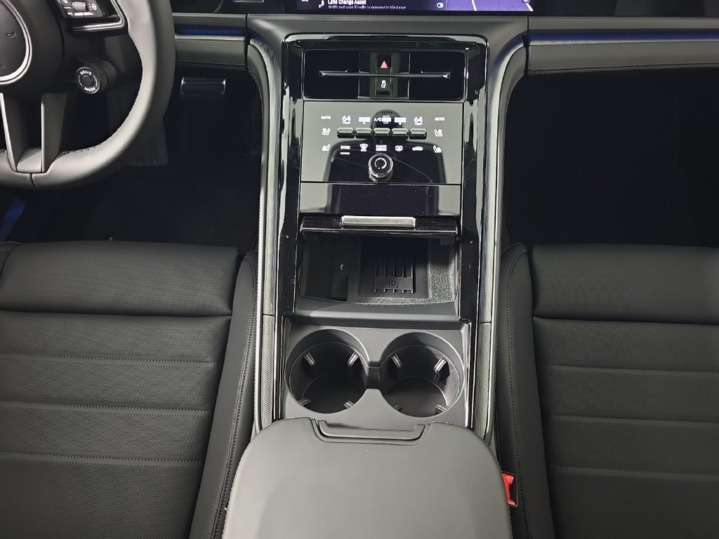 New 2026 Porsche Panamera 4 AWD/4WD image 22
