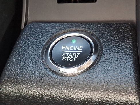 Used 2019 Ford F150 Lariat w/ Equipment Group 501A Mid image 22