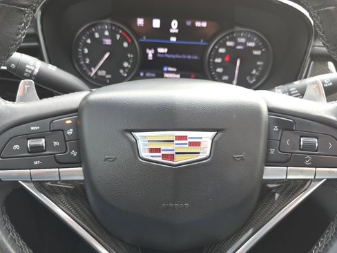 Used 2020 Cadillac XT6 Sport image 25