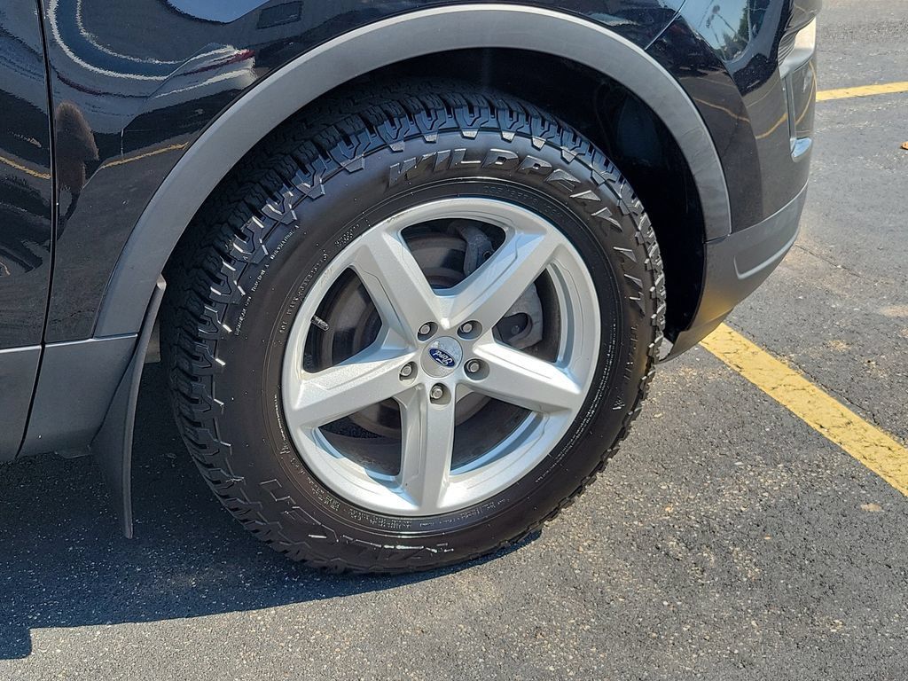 Used 2018 Ford Explorer FWD image 7