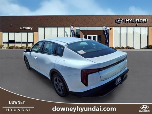 Used 2025 Kia K4 FWD image 5