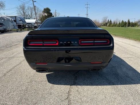 Used 2018 Dodge Challenger R/T w/ Sound Group RWD image 9