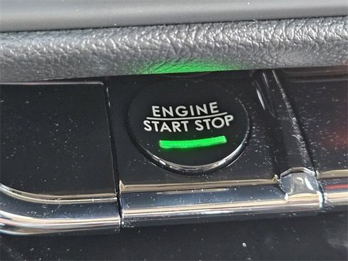 New 2026 Lincoln Corsair Premiere image 20