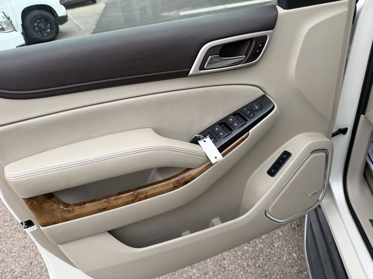 Used 2015 GMC Yukon Denali AWD/4WD image 15