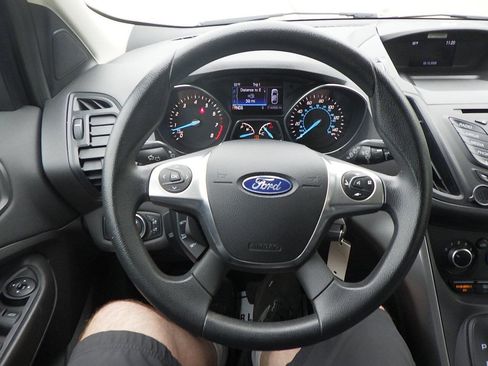 Used 2016 Ford Escape SE FWD image 23