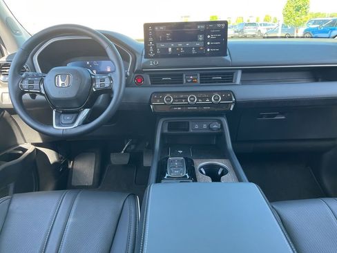 Certified 2026 Honda Pilot Elite image 16