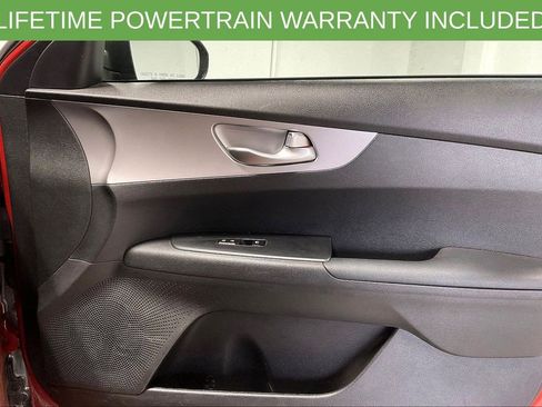 Used 2023 Kia Forte LXS image 21