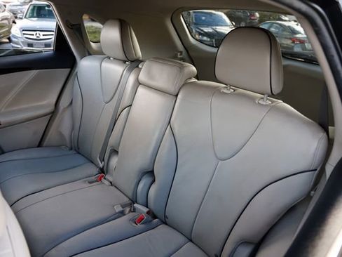 Used 2012 Toyota Venza XLE image 8