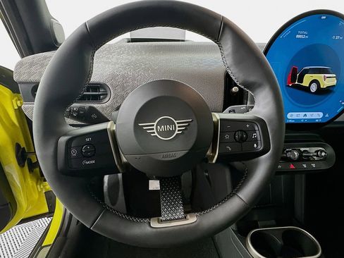 Certified 2025 MINI Cooper S image 10