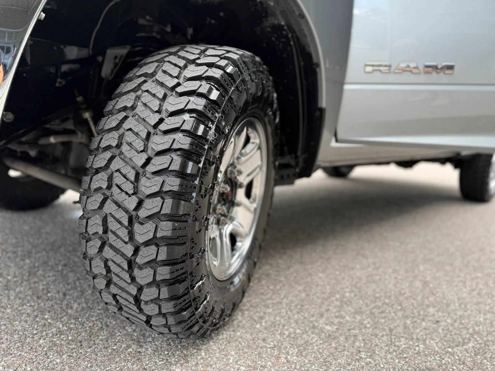 Used 2024 RAM 2500 Big Horn AWD/4WD image 25