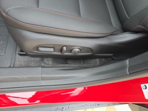 New 2026 Chevrolet Trax RS w/ Driver Confidence Package FWD image 26