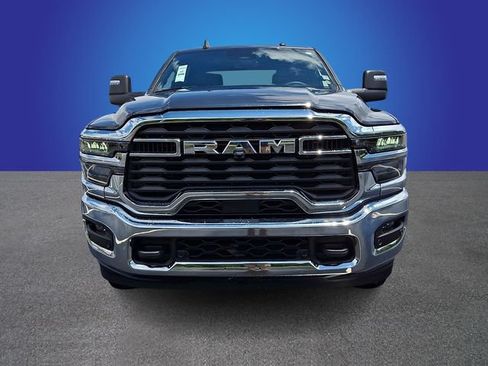 Used 2026 RAM 2500 Big Horn AWD/4WD image 2