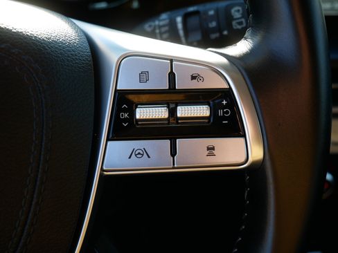 Used 2023 Kia Telluride S image 28