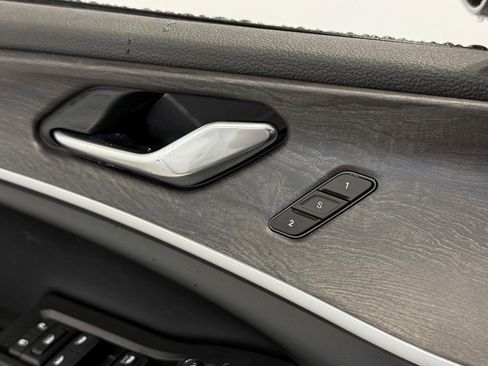 New 2025 Jeep Grand Cherokee Limited w/ Luxury Tech Group II image 26