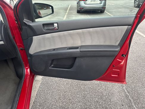 Used 2011 Nissan Sentra 2.0 S image 14