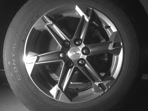 Used 2025 Chevrolet Blazer LT FWD image 13