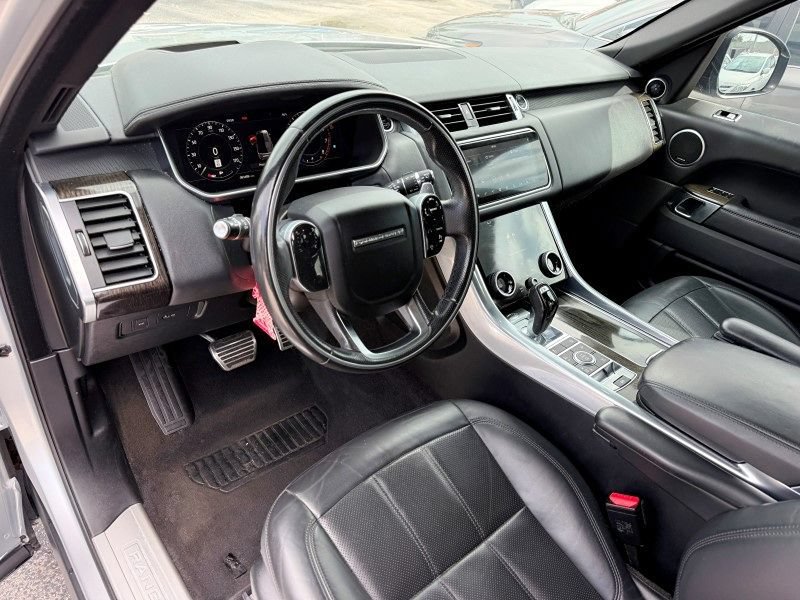 Used 2019 Land Rover Range Rover Sport Supercharged AWD/4WD image 12