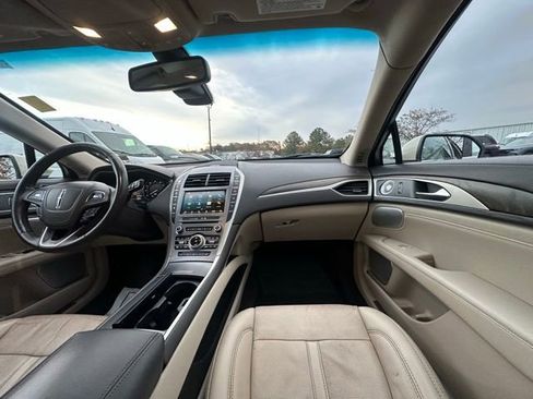 Used 2018 Lincoln MKZ Reserve w/ Luxury Package image 33