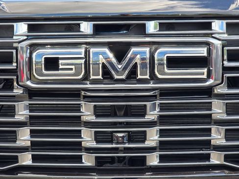 New 2026 GMC Yukon XL Denali Ultimate AWD/4WD image 34