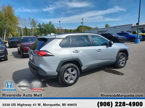 Used 2024 Toyota RAV4 XLE image 7