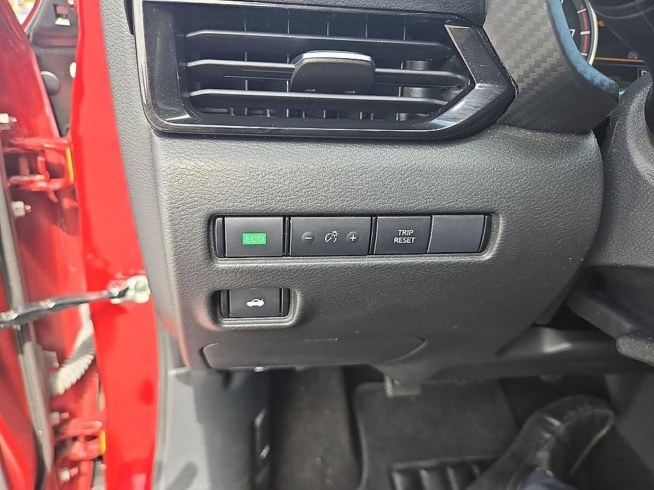 Certified 2023 Nissan Sentra SV w/ All-Weather Package FWD image 16
