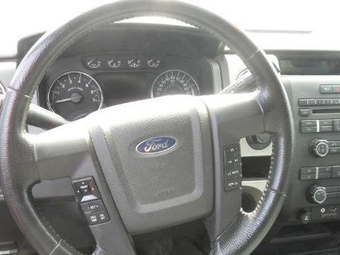 Used 2011 Ford F150 XLT w/ XLT Chrome Pkg image 25