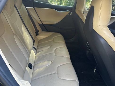 Used 2014 Tesla Model S 85 image 13