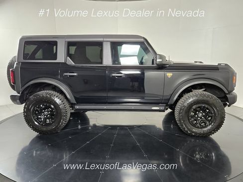 Used 2022 Ford Bronco Badlands AWD/4WD image 7