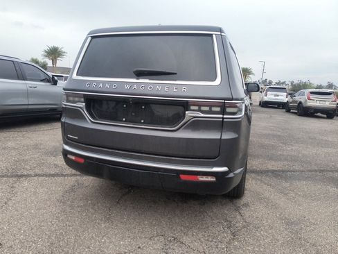 Used 2023 Jeep Grand Wagoneer 4WD image 4