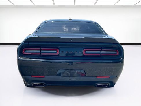 Used 2019 Dodge Challenger SXT w/ Blacktop Package RWD image 5
