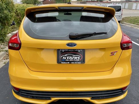Used 2016 Ford Focus ST w/ Equipment Group 402A image 6
